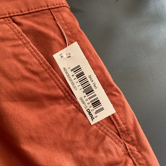 Amazon Essentials Womens 10 Inch Inseam Bermuda Chino Short in sz14 - Picture 8 of 8